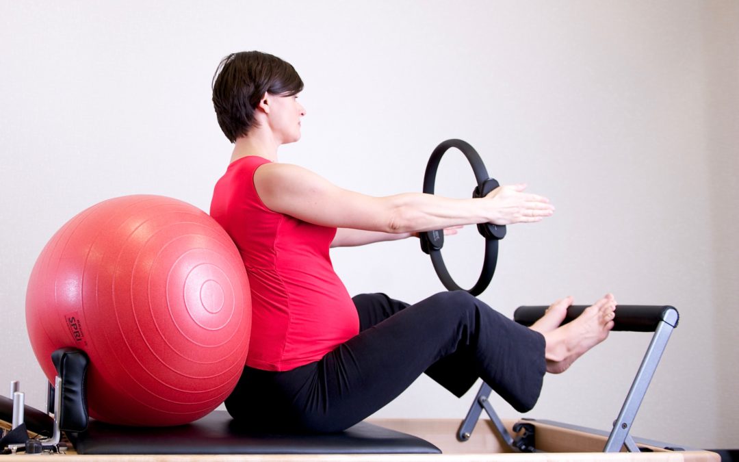 Work out while pregnant: Pregnancy-safe exercises